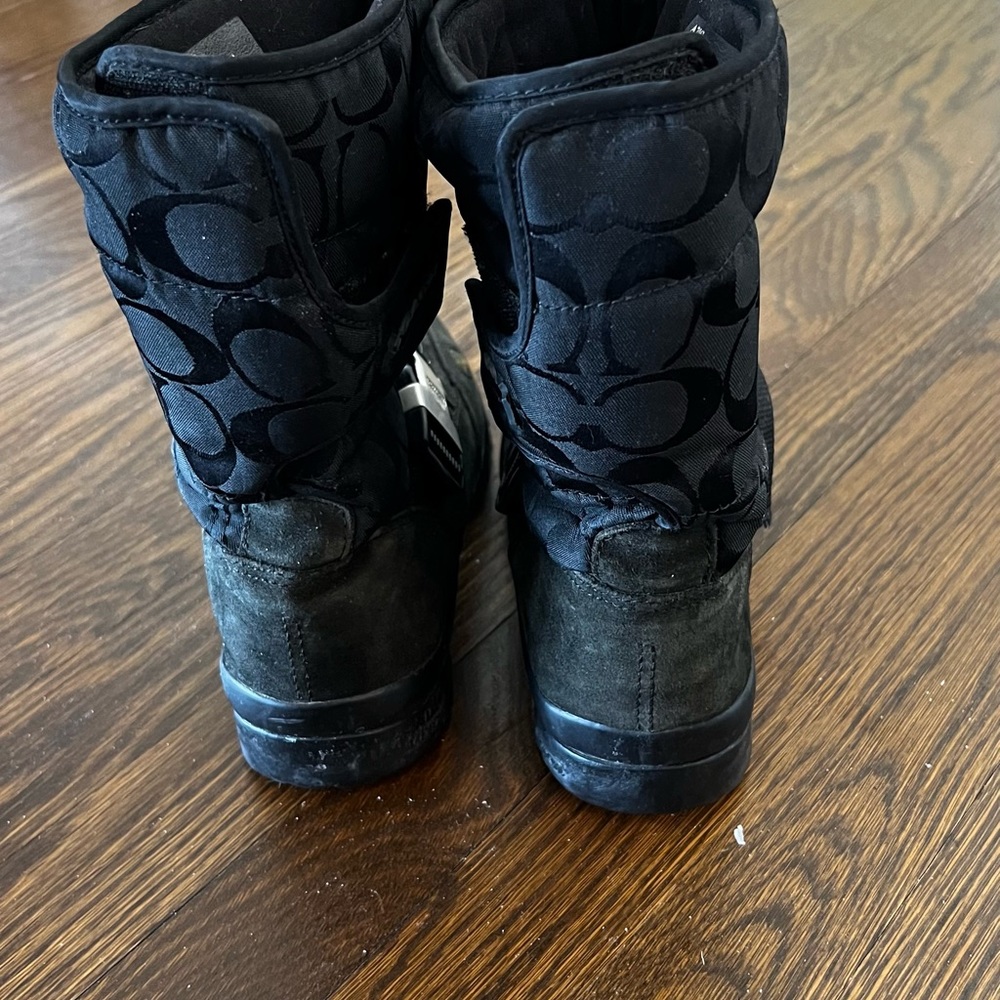 Coach size 8 vibram boots - Picture 8 of 9